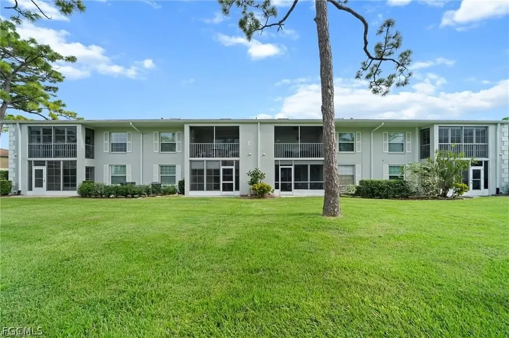 7068 Nantucket Circle North Fort Myers FL 33917