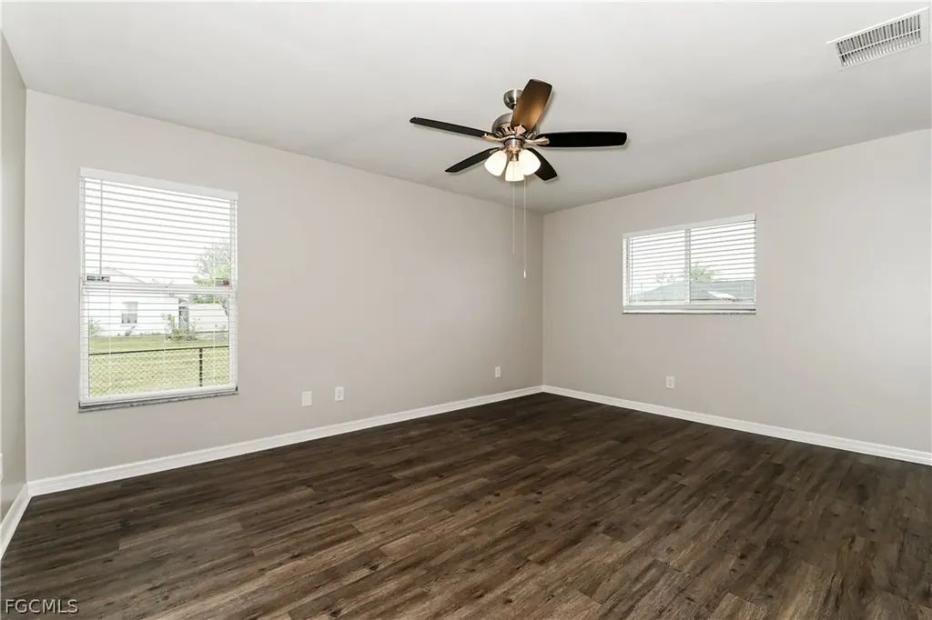 1141 SW 6th Terrace Cape Coral FL 33991