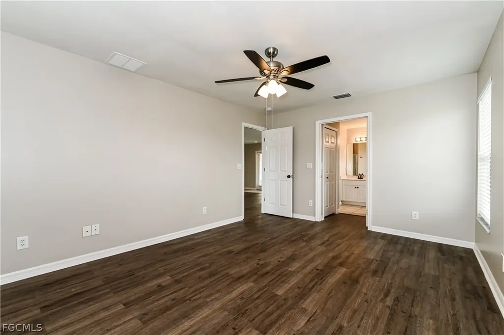 1141 SW 6th Terrace Cape Coral FL 33991