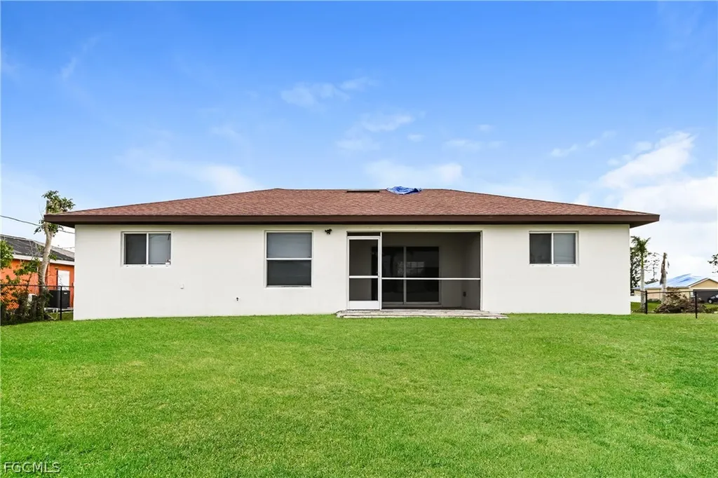 1141 SW 6th Terrace Cape Coral FL 33991