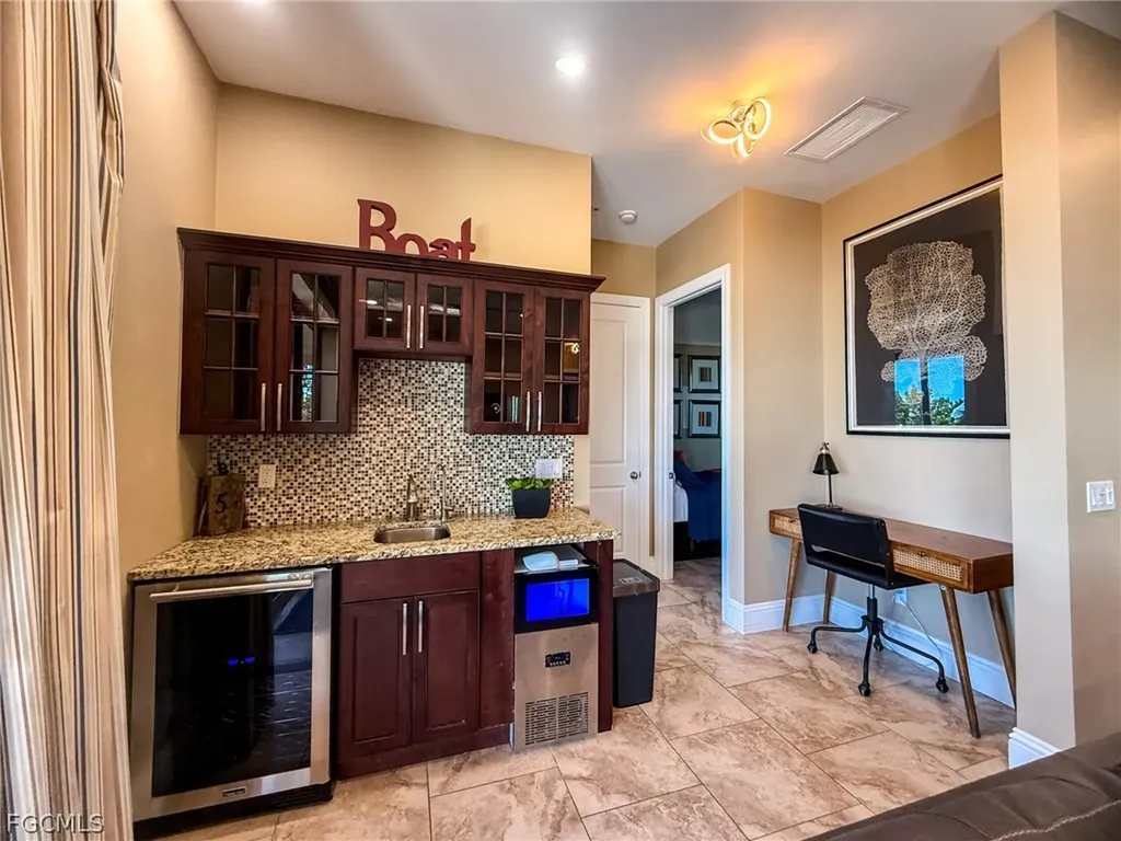 660 Gulf Lane Upper Captiva FL 33924