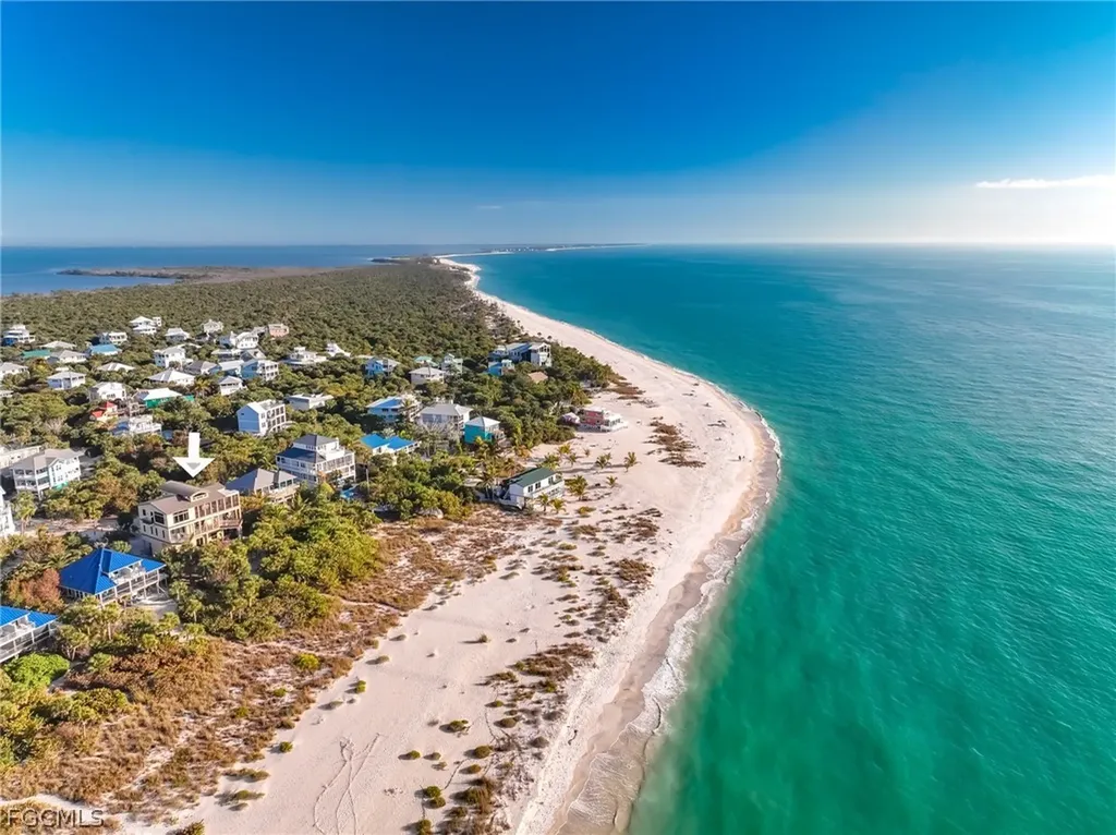 660 Gulf Lane Upper Captiva FL 33924