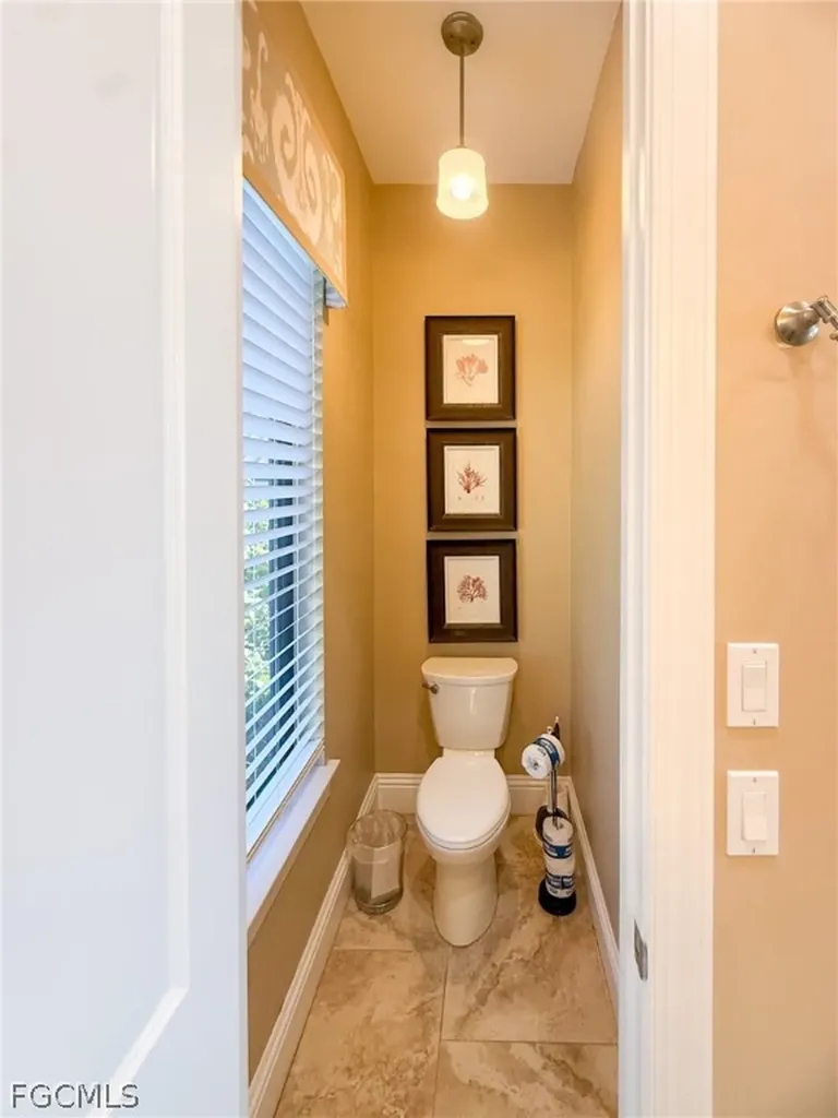 660 Gulf Lane Upper Captiva FL 33924