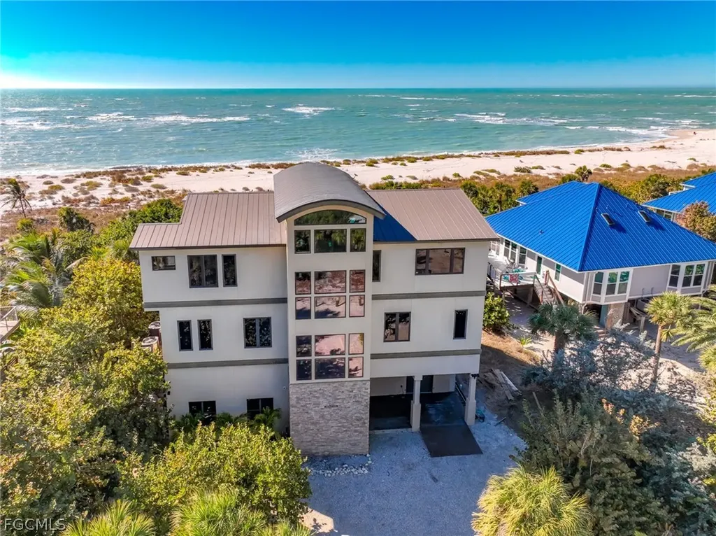 660 Gulf Lane Upper Captiva FL 33924