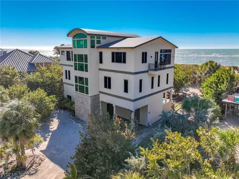 660 Gulf Lane Upper Captiva FL 33924