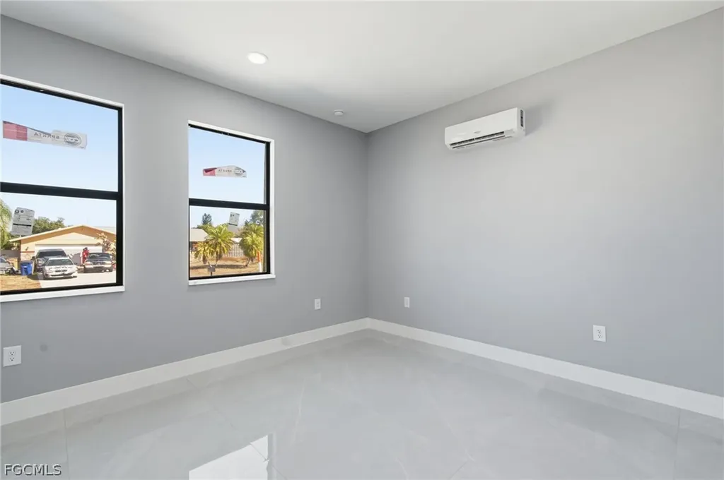 4903 Lee Circle N Lehigh Acres FL 33971