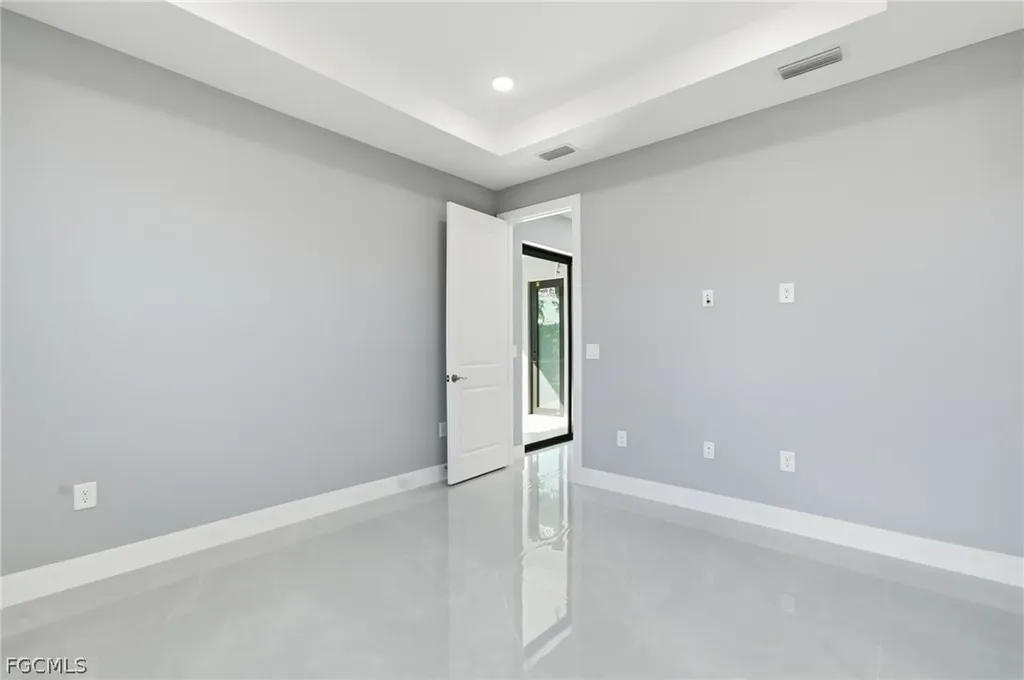 4903 Lee Circle N Lehigh Acres FL 33971