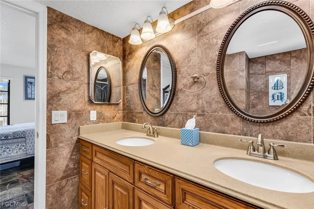 313 Coldeway Drive Punta Gorda FL 33950
