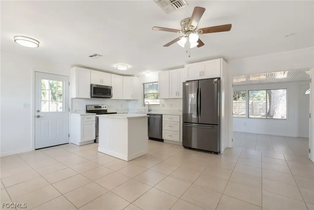 100 Contee Drive Lehigh Acres FL 33936