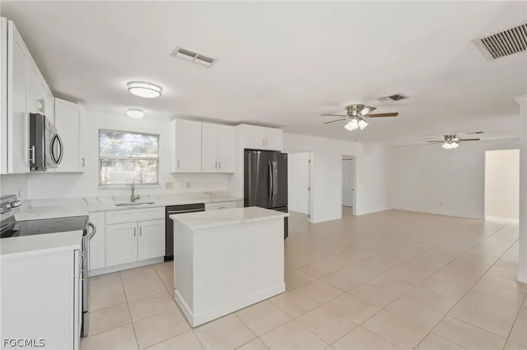 100 Contee Drive Lehigh Acres FL 33936