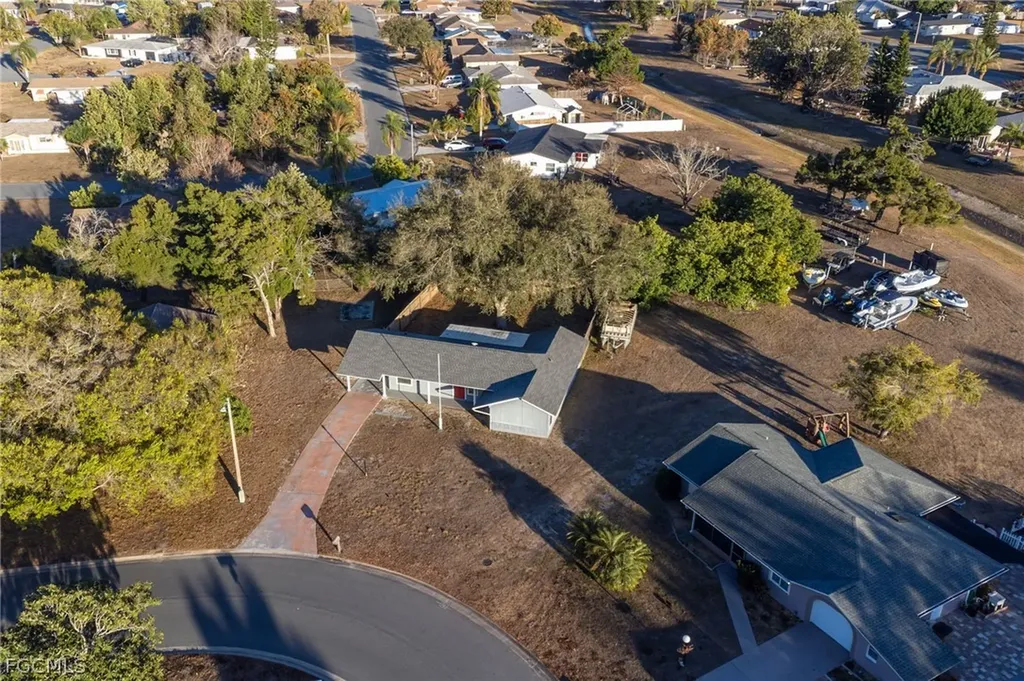 100 Contee Drive Lehigh Acres FL 33936