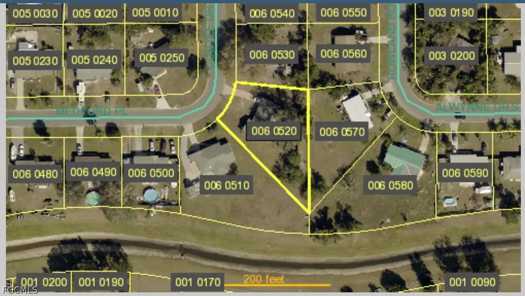 100 Contee Drive Lehigh Acres FL 33936