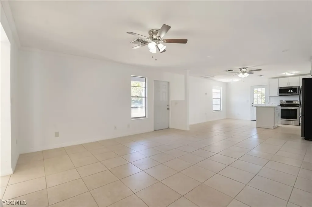 100 Contee Drive Lehigh Acres FL 33936