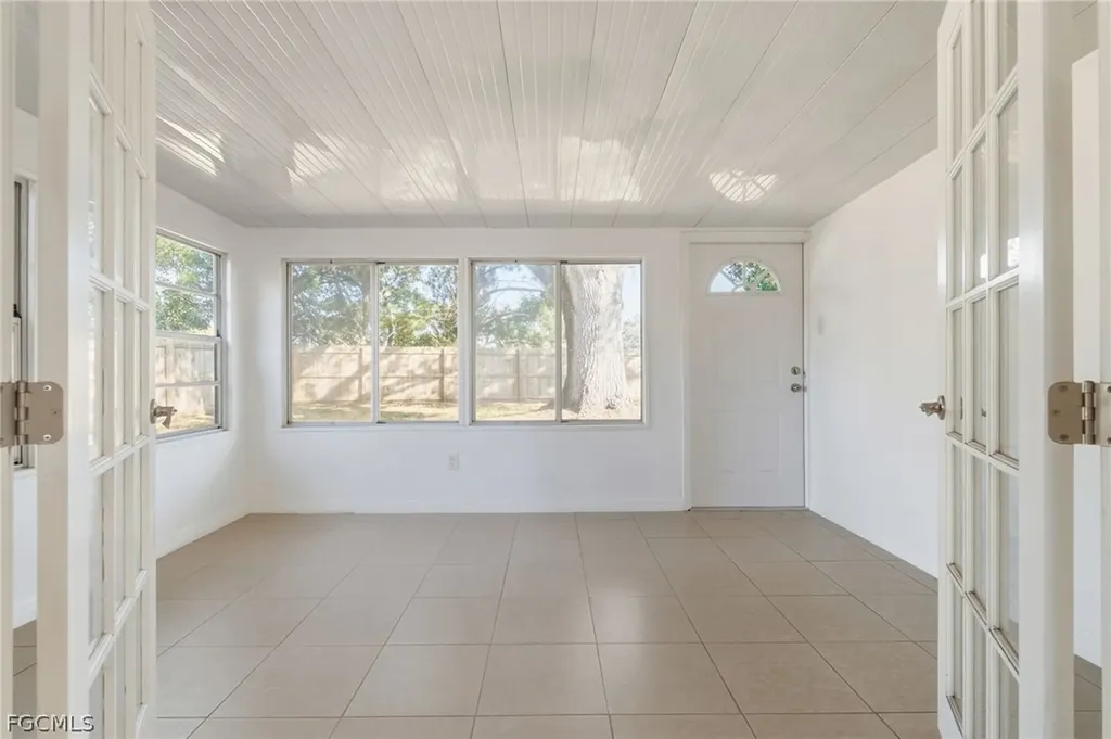 100 Contee Drive Lehigh Acres FL 33936