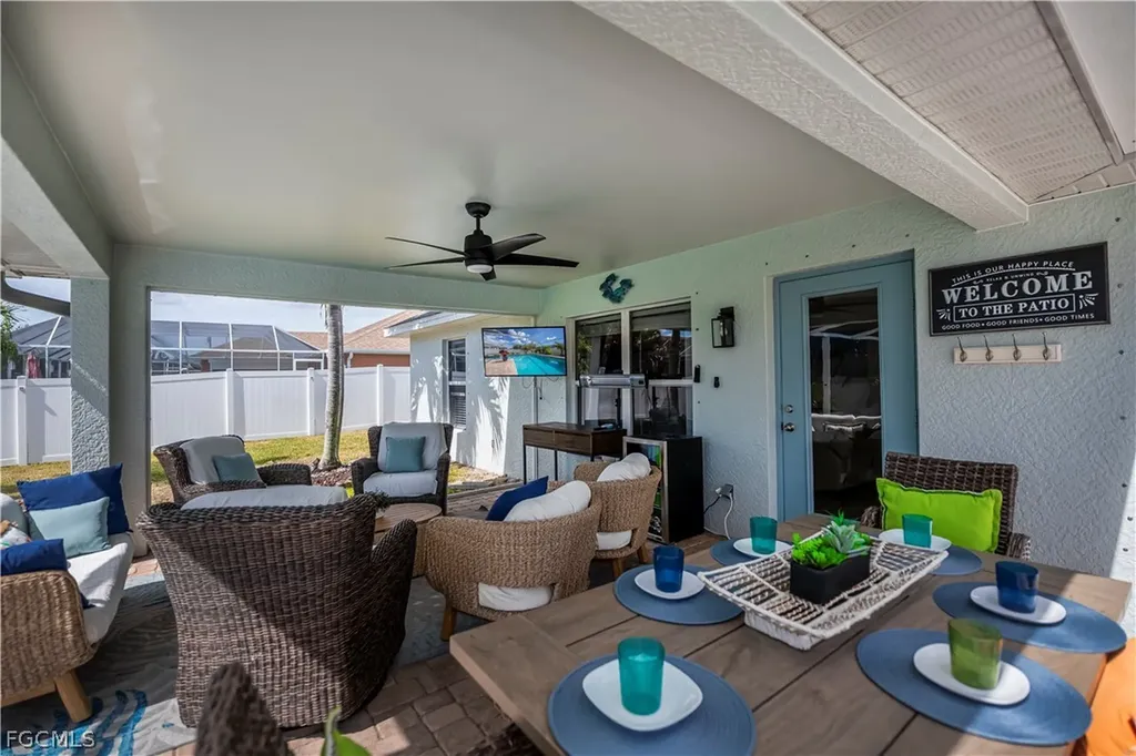 1814 SW 22nd Terrace Cape Coral FL 33991