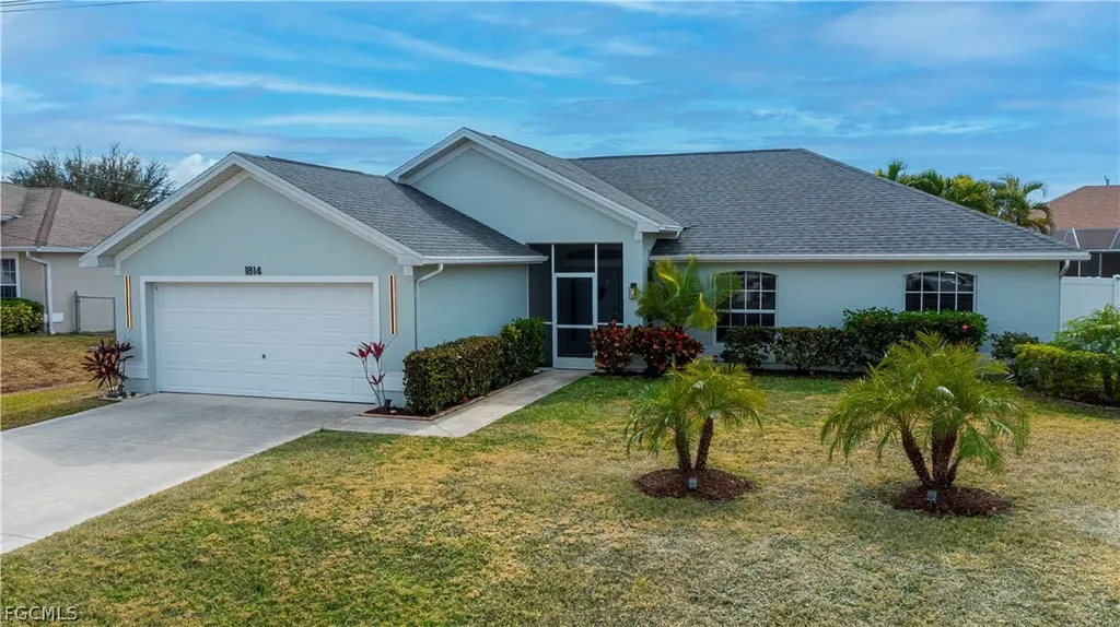 1814 SW 22nd Terrace Cape Coral FL 33991