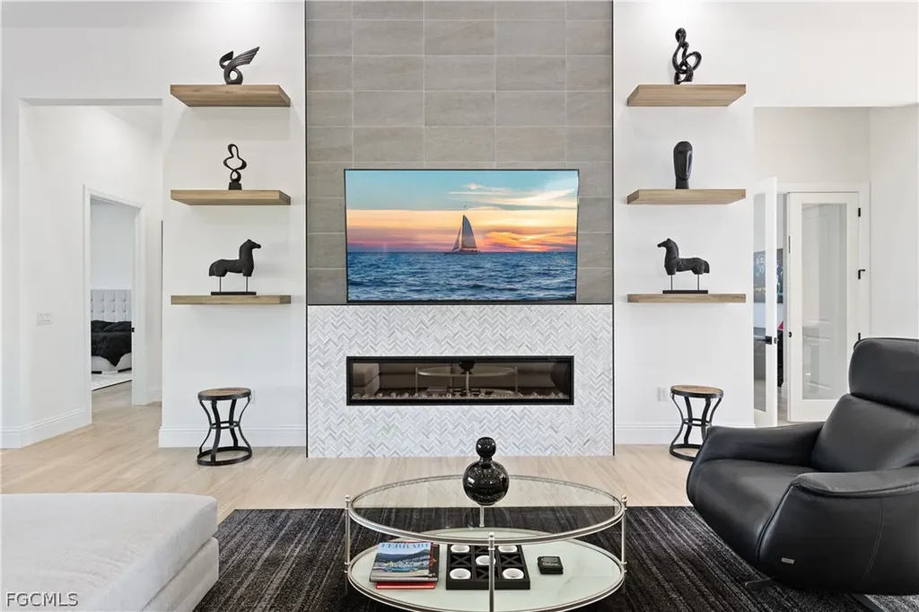 3337 Chestnut Grove Drive Alva FL 33920