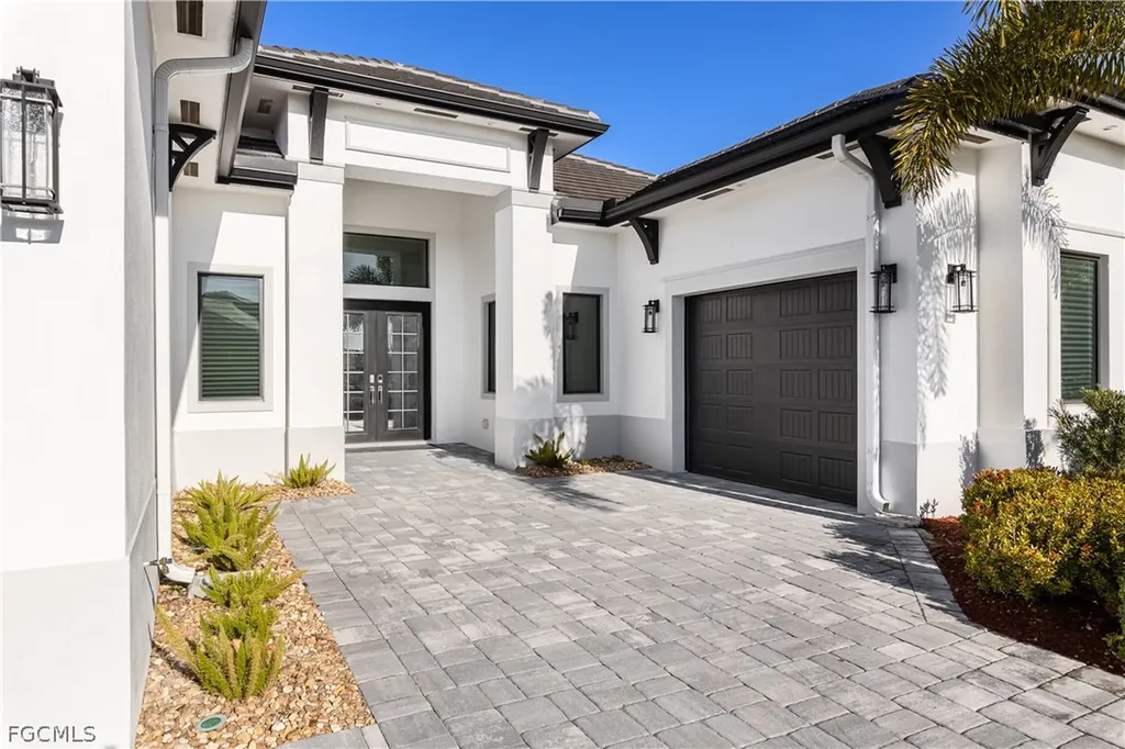 3337 Chestnut Grove Drive Alva FL 33920