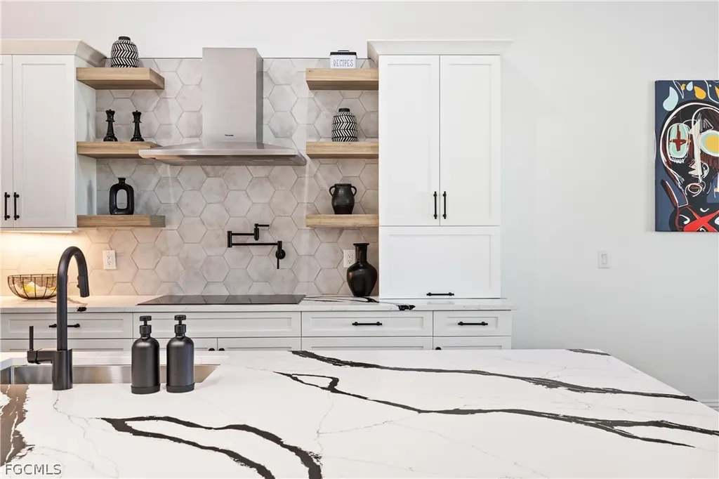 3337 Chestnut Grove Drive Alva FL 33920