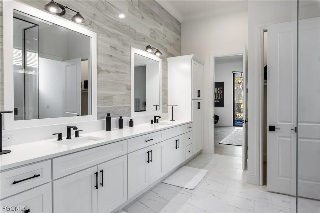 3337 Chestnut Grove Drive Alva FL 33920