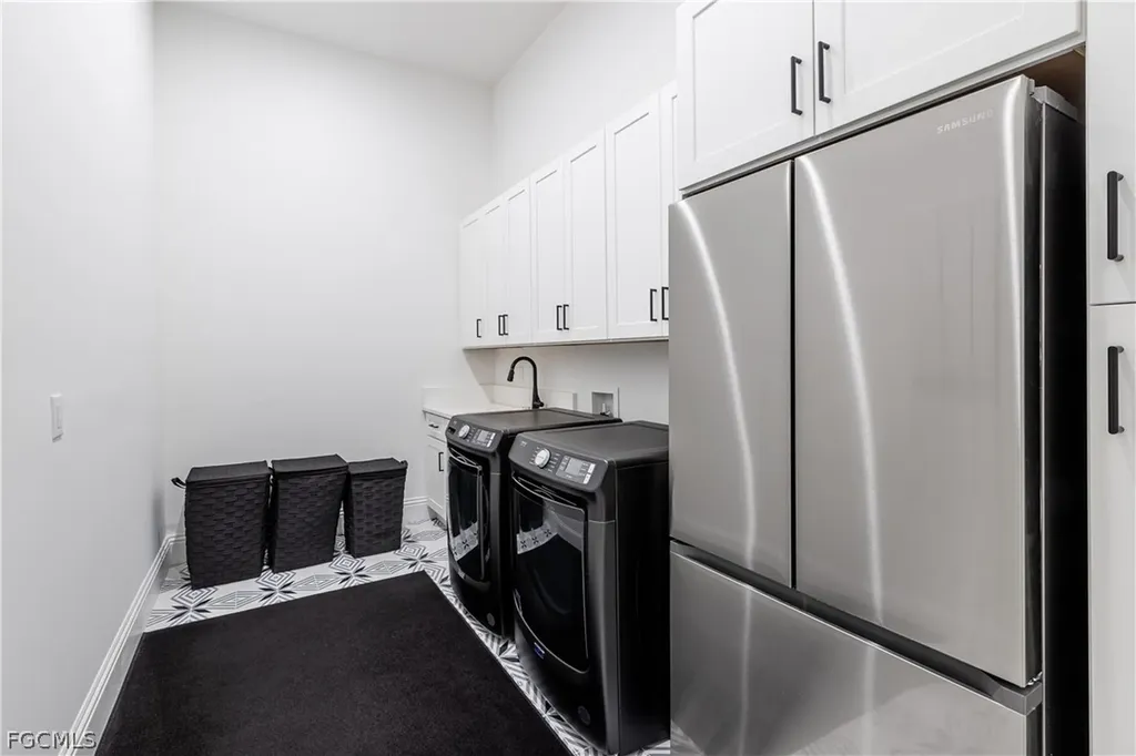 3337 Chestnut Grove Drive Alva FL 33920