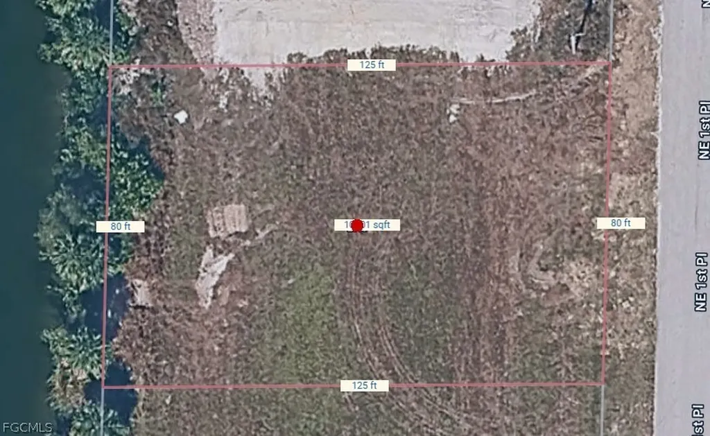 2618 NE 1st Place Cape Coral FL 33909