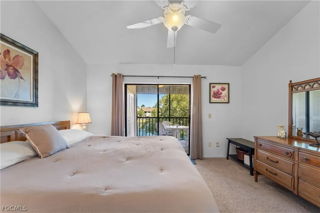 8625 Charter Club Circle Fort Myers FL 33919