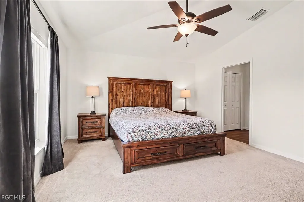 318 NW 4th Street Cape Coral FL 33993