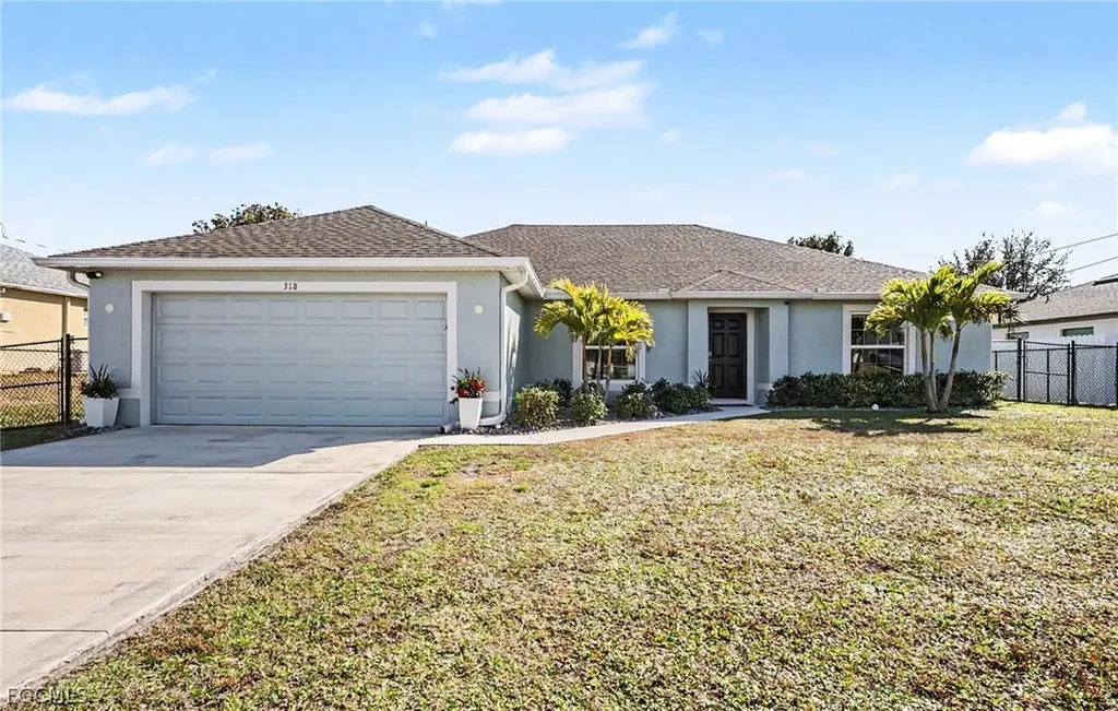 318 NW 4th Street Cape Coral FL 33993