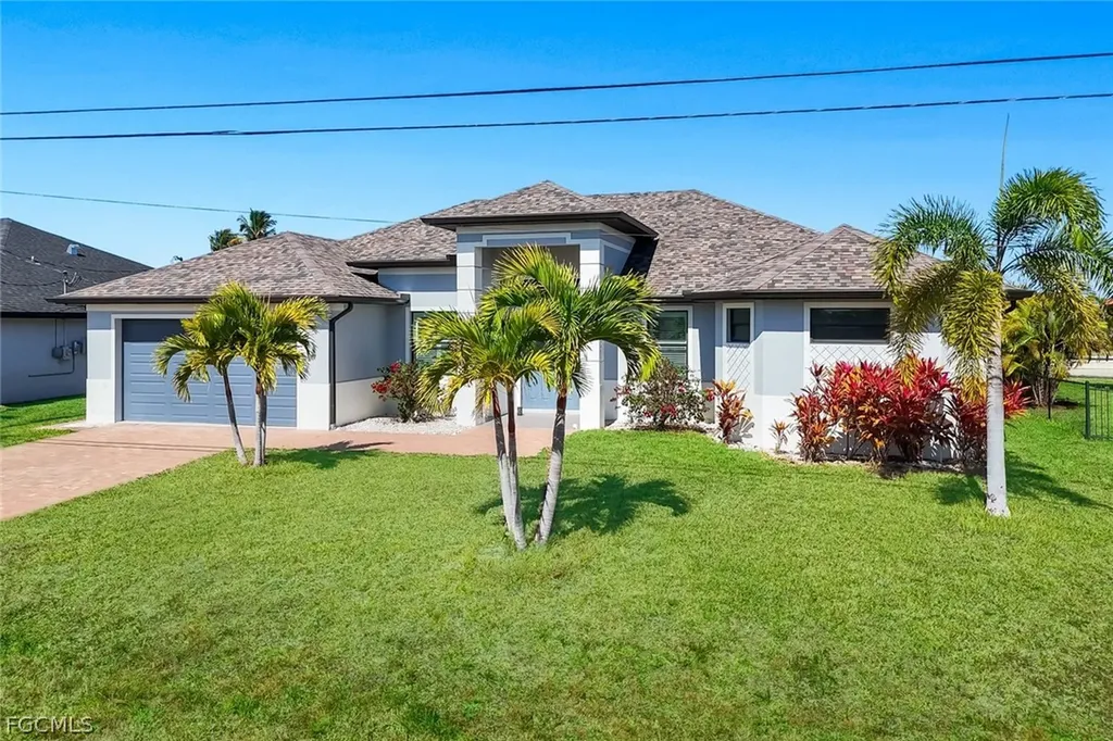 237 SW 21st Street Cape Coral FL 33991