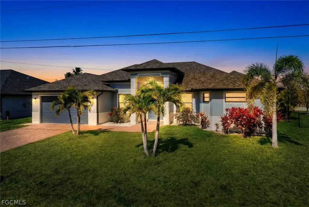 237 SW 21st Street Cape Coral FL 33991