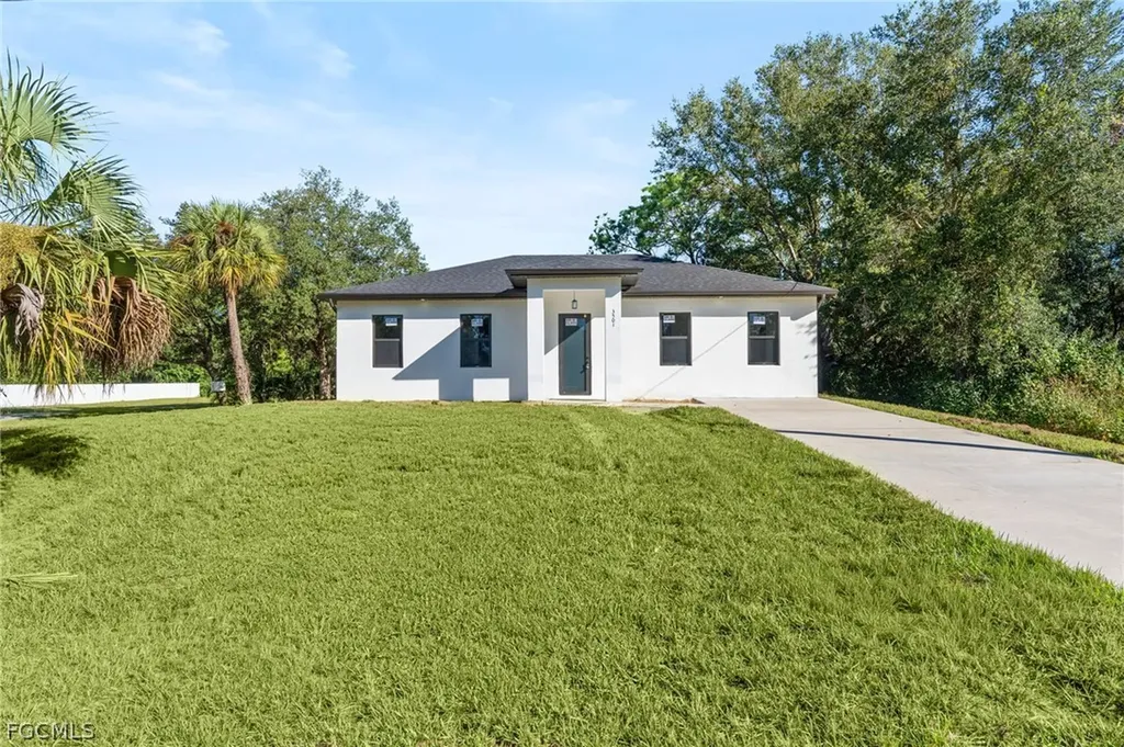3501 E 10th Street Lehigh Acres FL 33972