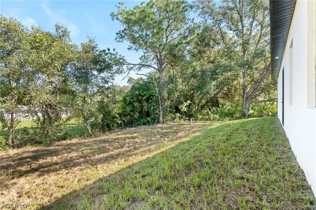 3501 E 10th Street Lehigh Acres FL 33972