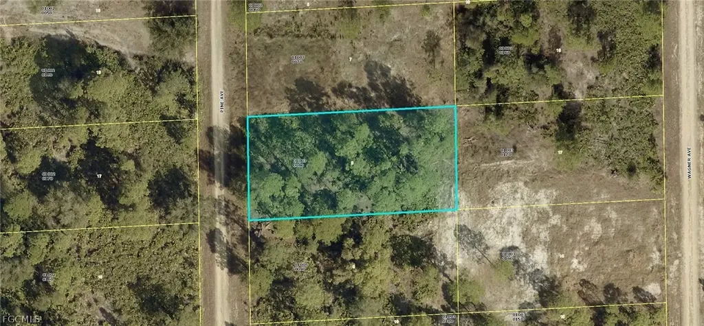 1608 Pine Avenue Lehigh Acres FL 33972