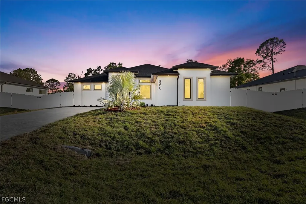 860 Nimitz Boulevard Lehigh Acres FL 33974