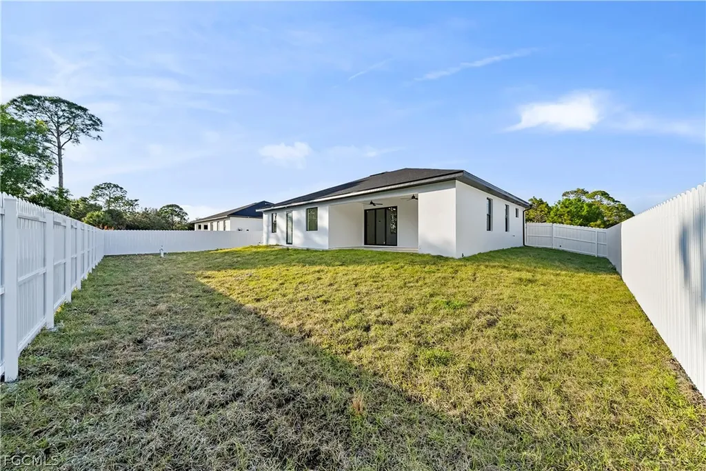 860 Nimitz Boulevard Lehigh Acres FL 33974