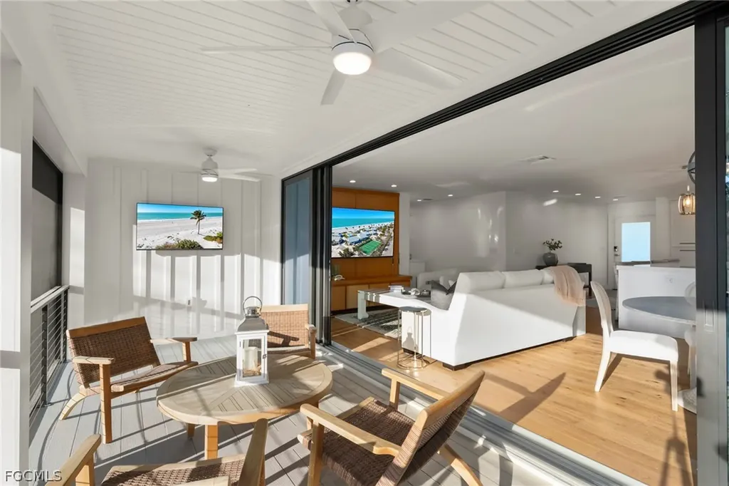 25 Beach Homes Captiva FL 33924