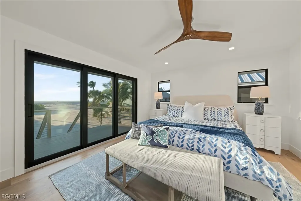 25 Beach Homes Captiva FL 33924