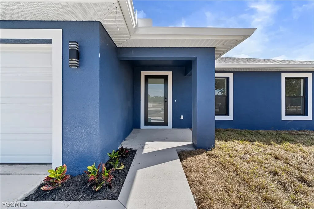 4507 E 10th Street Lehigh Acres FL 33972