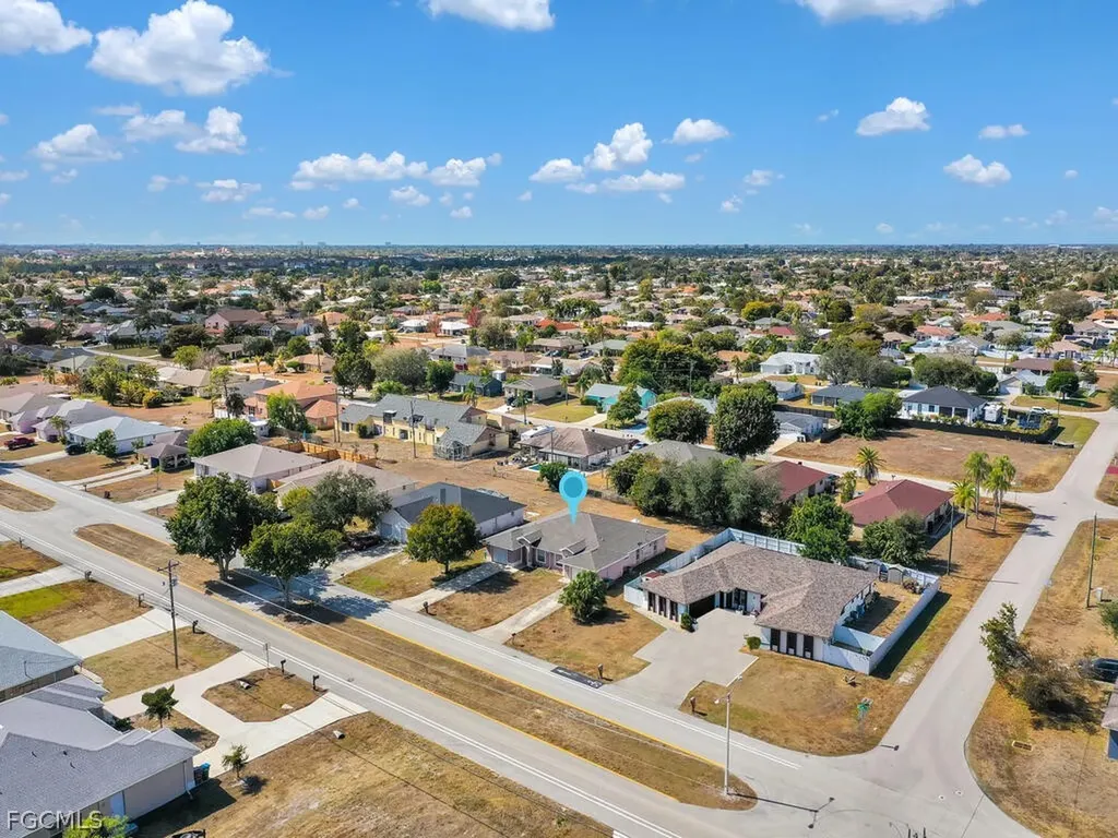 1208/1210 SE 24th Avenue Cape Coral FL 33990