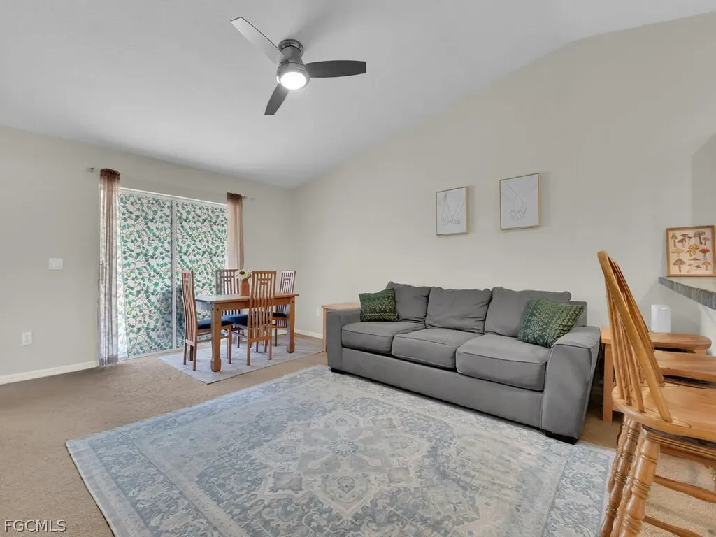1208/1210 SE 24th Avenue Cape Coral FL 33990