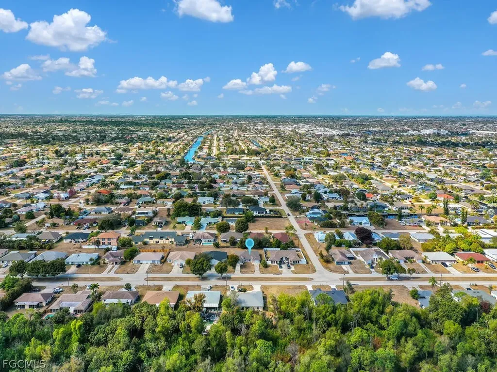 1208/1210 SE 24th Avenue Cape Coral FL 33990