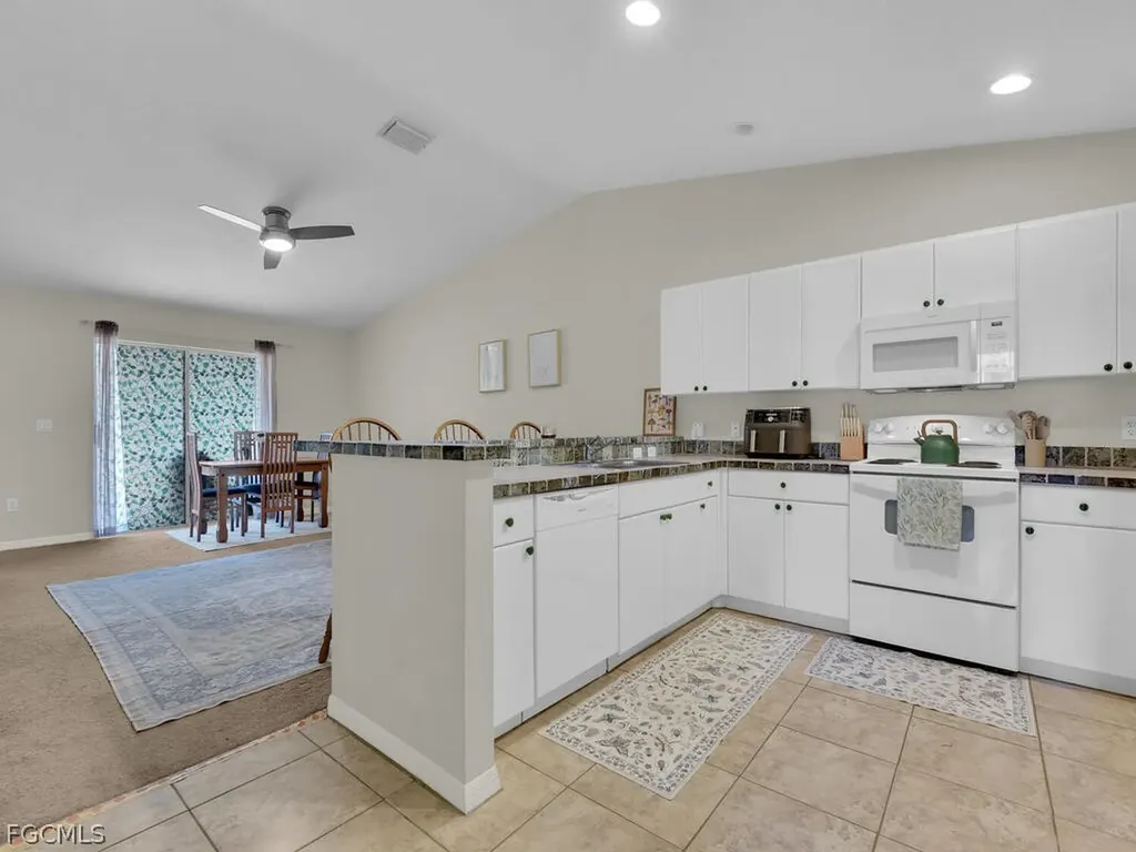 1208/1210 SE 24th Avenue Cape Coral FL 33990
