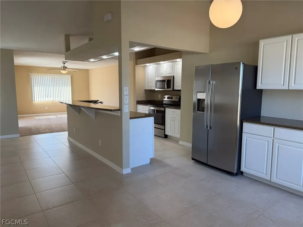 414 SE 7th Street Cape Coral FL 33990