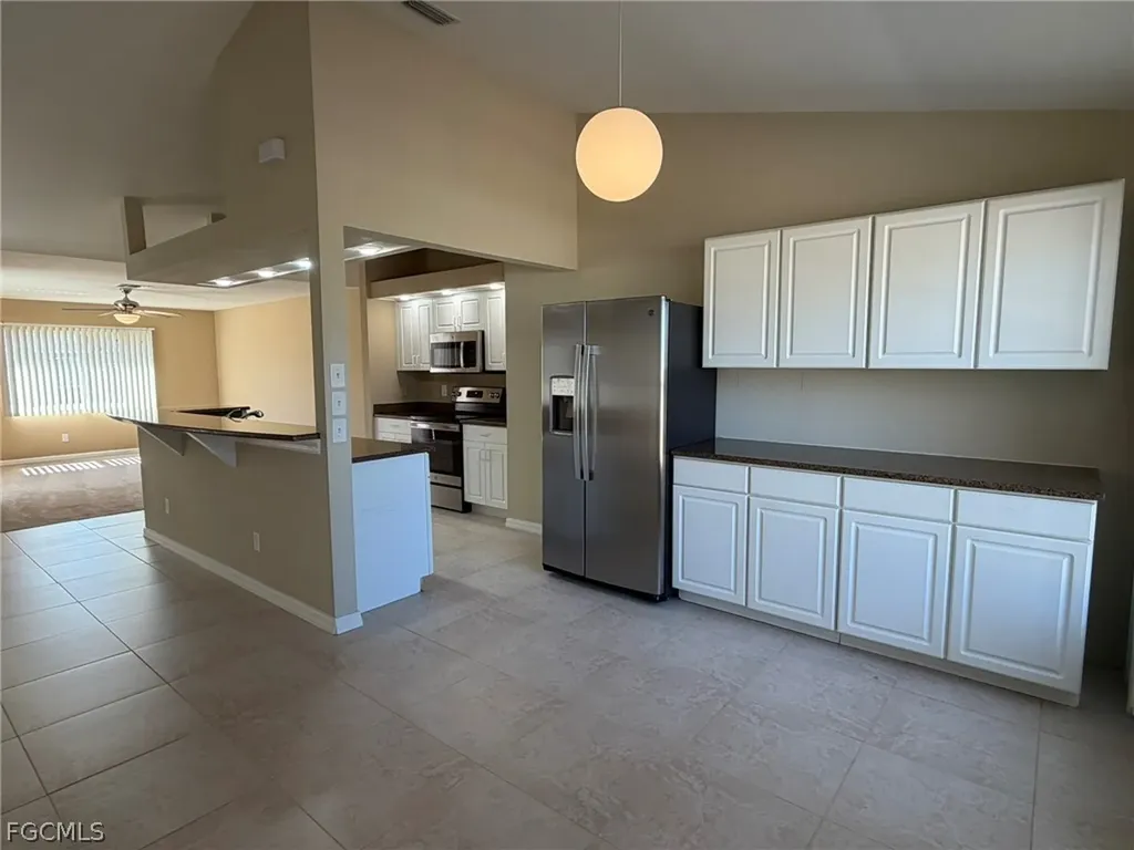 414 SE 7th Street Cape Coral FL 33990