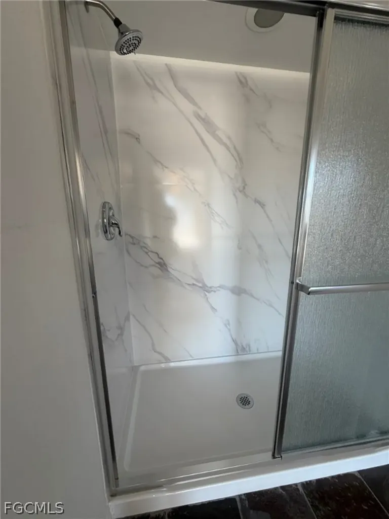 414 SE 7th Street Cape Coral FL 33990