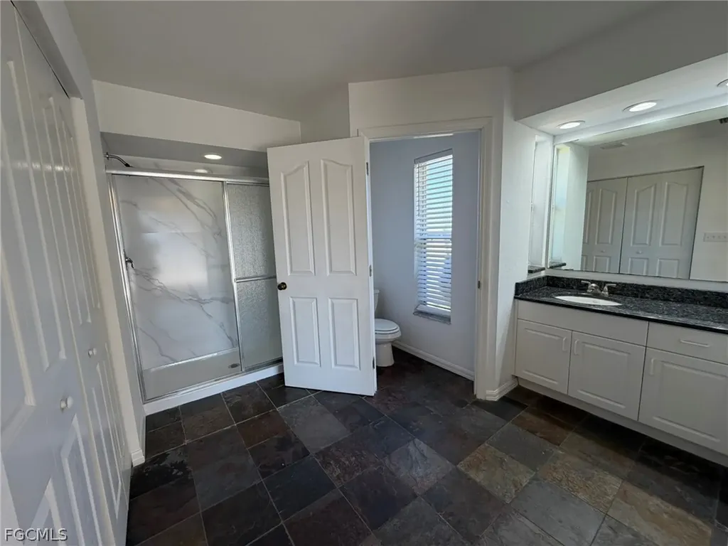 414 SE 7th Street Cape Coral FL 33990