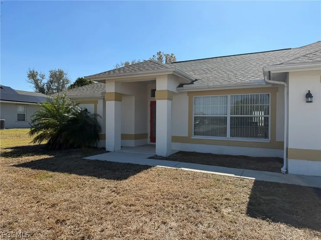 414 SE 7th Street Cape Coral FL 33990