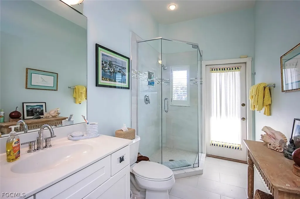 706 Gopher Walk Way Sanibel FL 33957