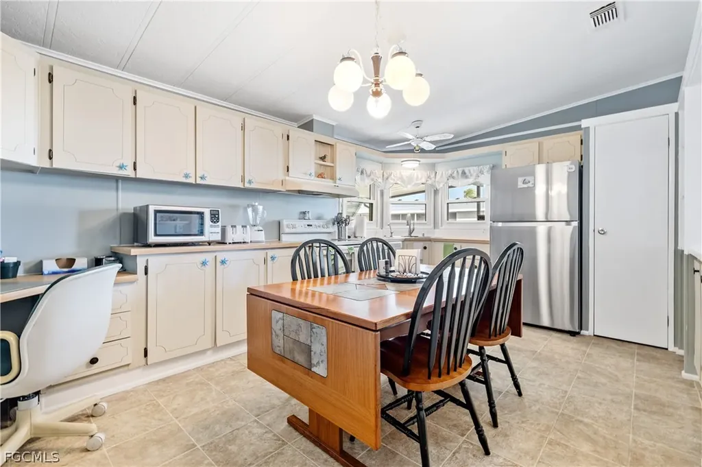 3564 Celestial Way North Fort Myers FL 33903